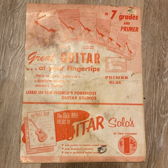 🎸✨ Vintage 1970 The Mel Bay Guitar Primer Book ✨🎸 - Picture 2 of 8